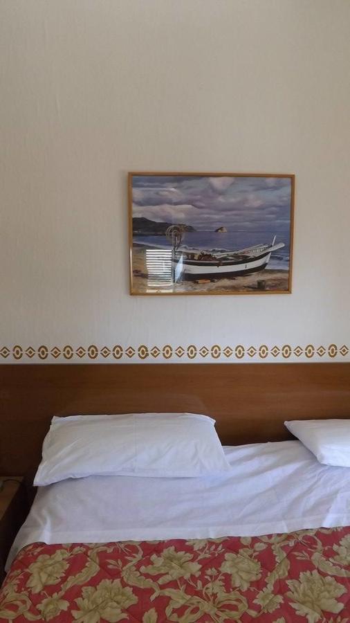 Hotel Azzurro Varazze Eksteriør bilde