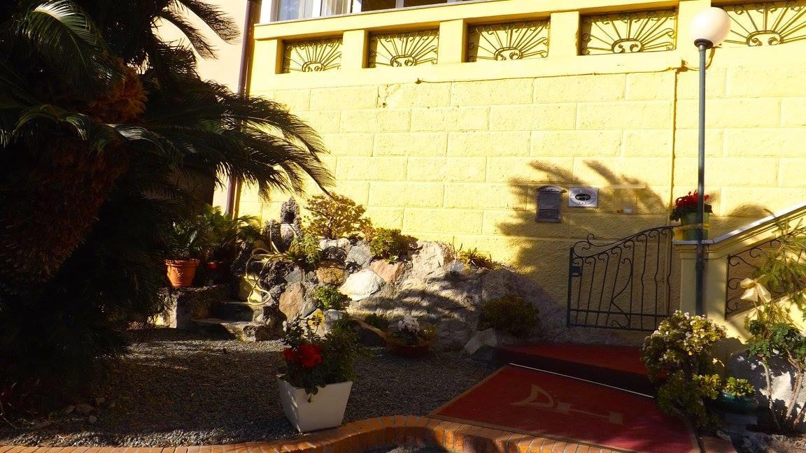Hotel Azzurro Varazze Eksteriør bilde
